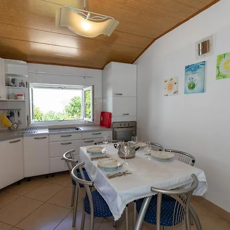 Apartment Strandhaus Vesna Wg 2